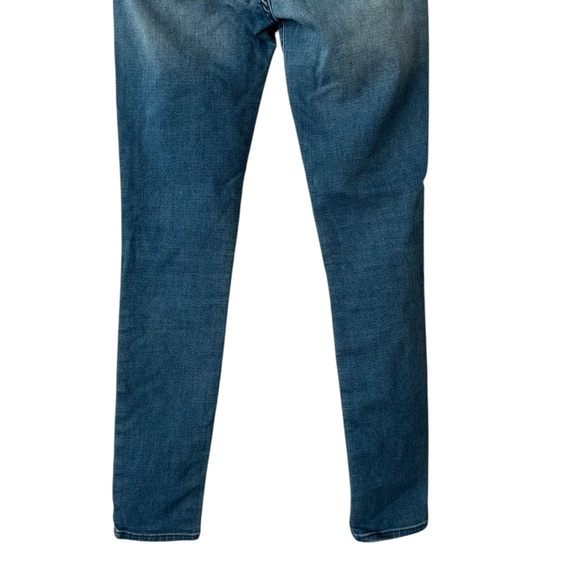 Abercrombie & Fitch Signature Collection Super Skinny Jeans - Picture 13 of 16